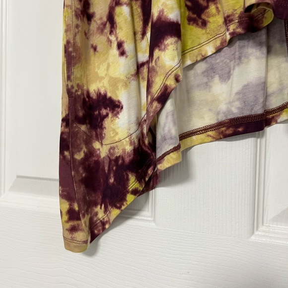 LOGO by Lori Goldstein Tie-Dye Short Sleeve Top - Burgundy and Olive - Picture 9 of 11